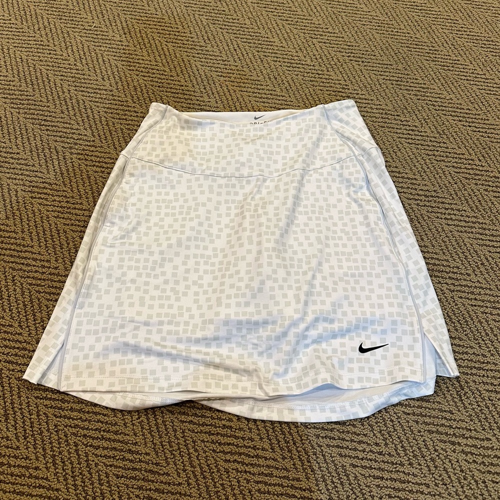 Nike golf skirt NEW WITH TAGS